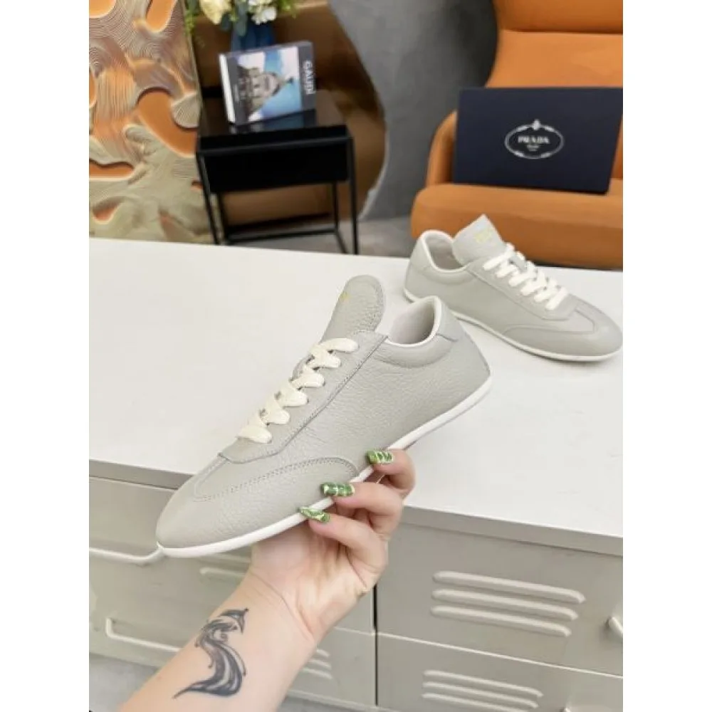 2026 最新デザイン PRADA プラダ レディース用 スニーカー 商品画像 4