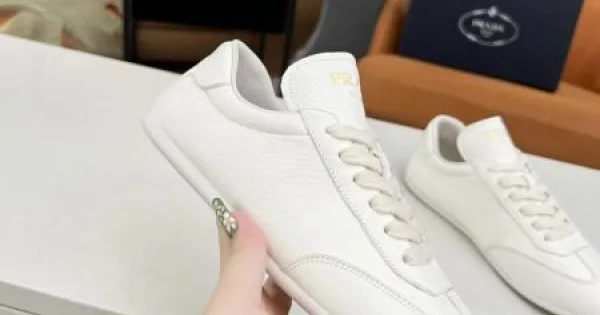 2026 最新デザイン PRADA プラダ レディース用 スニーカー 商品画像 11