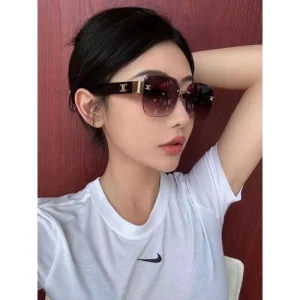 CELINE セリーヌ 2026 サングラス 今シーズン最注目のトレンド 商品画像 1