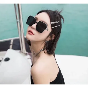 DIOR ディオール 2026 サングラス 最後の春夏コレクション 商品画像 1