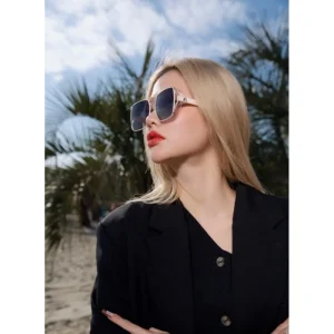 FENDI フェンデイ 2026 サングラス ファッションの最先端! 商品画像 1