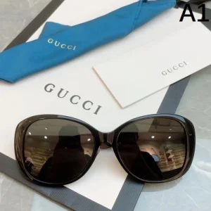 GUCCI グッチ 2026 サングラス 可愛い完売確実 大人気 商品画像 1