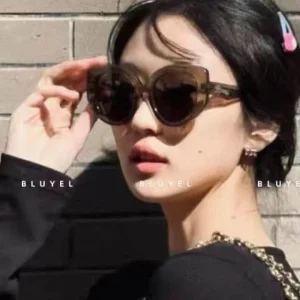 LOEWE ロエベ 2026 サングラス 最新先取りおしゃれなロゴ入り 商品画像 1