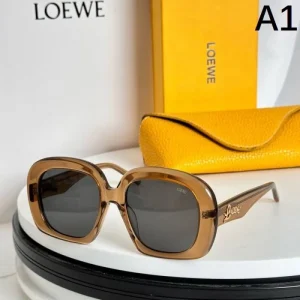 LOEWE ロエベ 2026 サングラス 日本でも根強い人気のブランド 商品画像 1