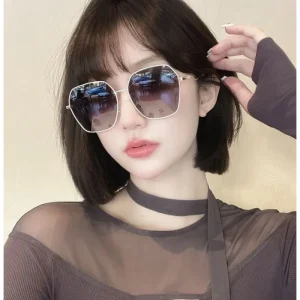 LOUIS VUITTON ルイヴィトン 2026 サングラス 自分へのご褒美 商品画像 1