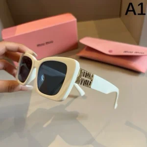 MIU MIU ミュウミュウ 2026 サングラス 夏に大注目アイテム 商品画像 1