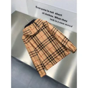2025秋冬 ジャケット BURBERRY バーバリー 絶対欲しい完売必至アイテム 商品画像 1