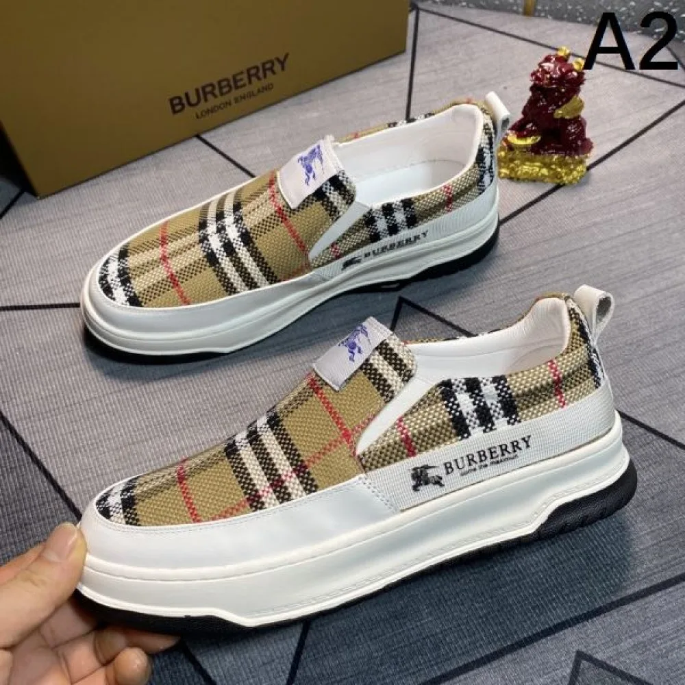 2025SS カジュアルシューズ BURBERRY バーバリー 夏のいいのアイテム 商品画像 2