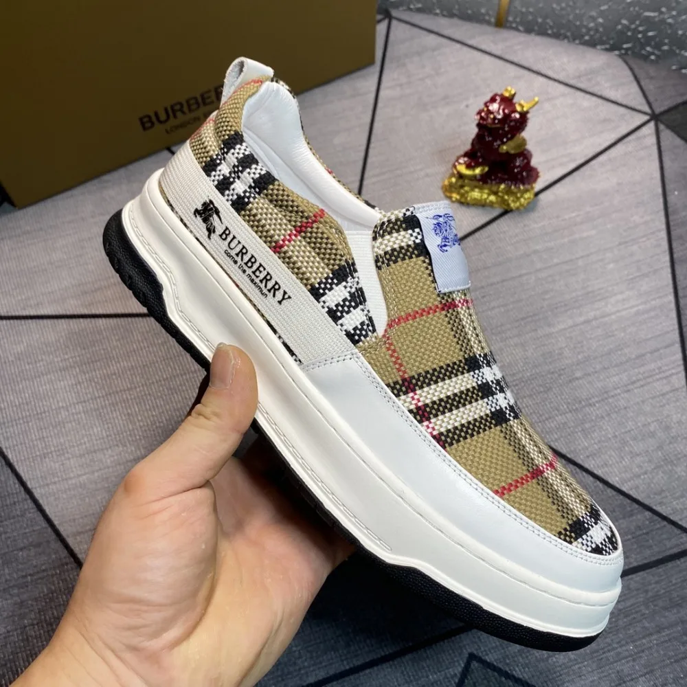 2025SS カジュアルシューズ BURBERRY バーバリー 夏のいいのアイテム 商品画像 6