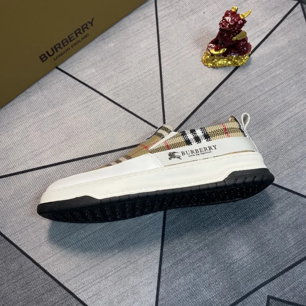 2025SS カジュアルシューズ BURBERRY バーバリー 夏のいいのアイテム 商品画像 8