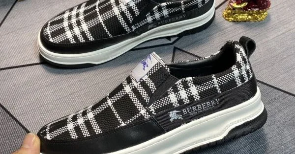 2025SS カジュアルシューズ BURBERRY バーバリー 夏のいいのアイテム 商品画像 11