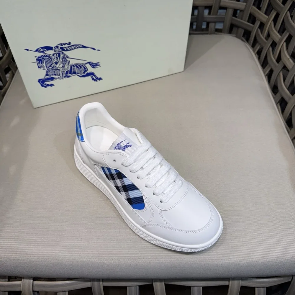 2025SS カジュアルシューズ BURBERRY バーバリー 夏の大人カジュアル 商品画像 5