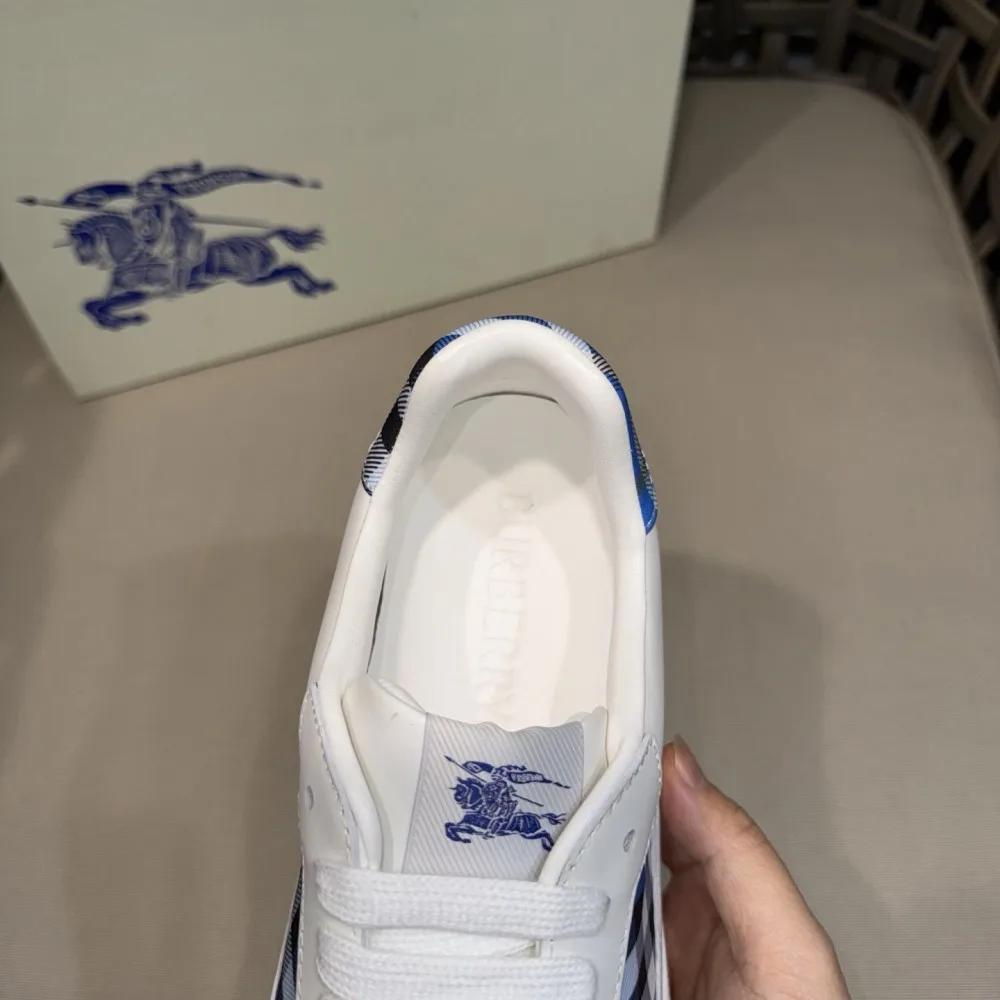 2025SS カジュアルシューズ BURBERRY バーバリー 夏の大人カジュアル 商品画像 7