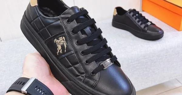 2025FW メンズ カジュアルシューズ BURBERRY バーバリー ビンテージ感が魅力の一足 商品画像 11