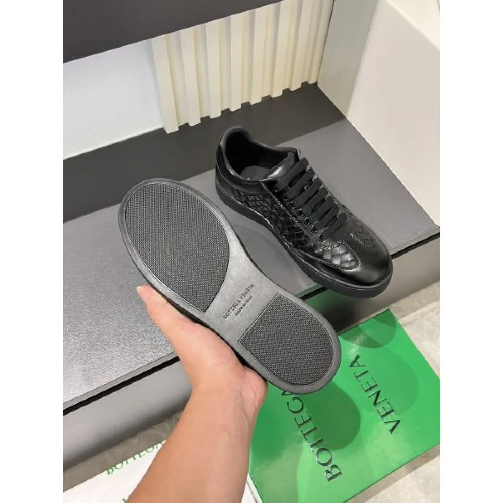 BOTTEGA VENETA ボッテガヴェネタ 2025SS 売切必至 メンズ用 カジュアルシューズ 商品画像 9