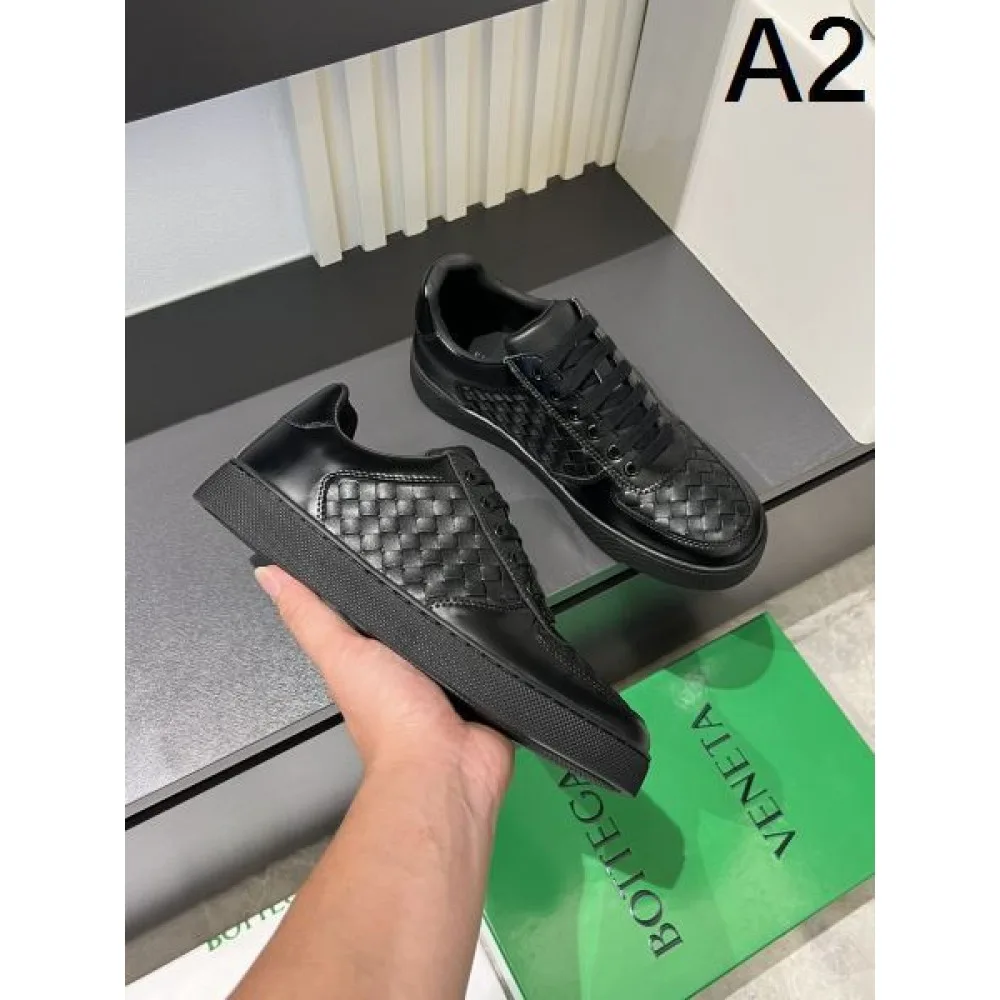 BOTTEGA VENETA ボッテガヴェネタ 2025SS 注文殺到 メンズ用 カジュアルシューズ 商品画像 2