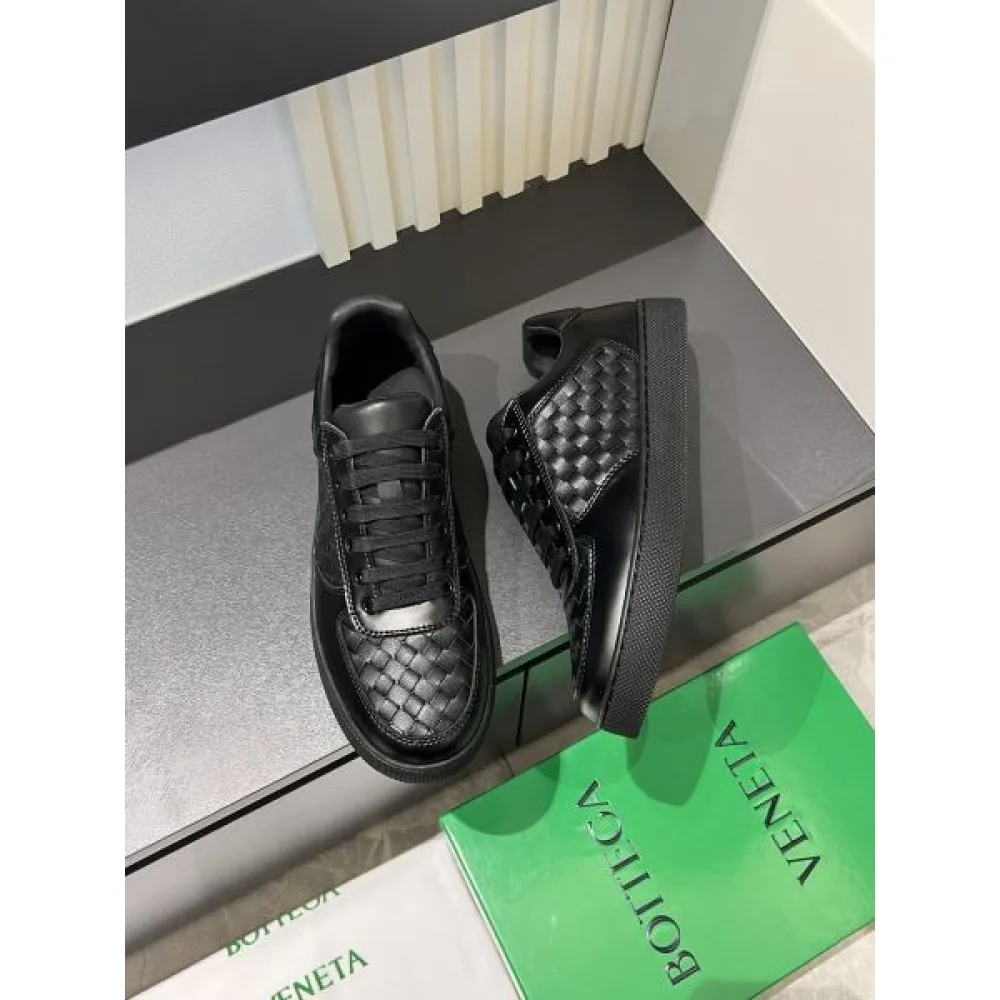 BOTTEGA VENETA ボッテガヴェネタ 2025SS 注文殺到 メンズ用 カジュアルシューズ 商品画像 4