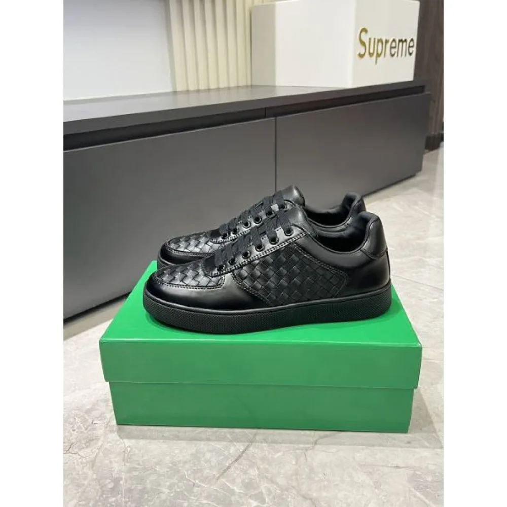 BOTTEGA VENETA ボッテガヴェネタ 2025SS 注文殺到 メンズ用 カジュアルシューズ 商品画像 6
