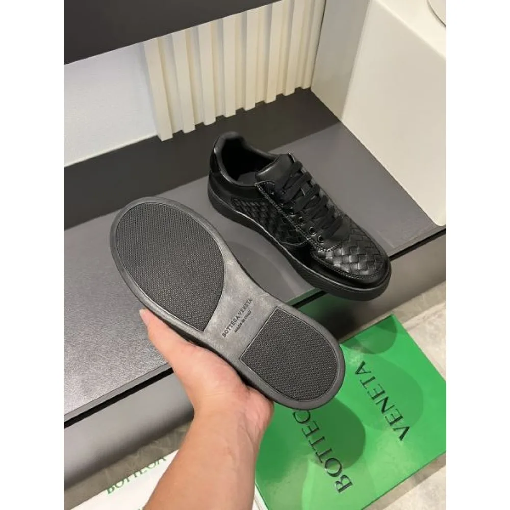 BOTTEGA VENETA ボッテガヴェネタ 2025SS 注文殺到 メンズ用 カジュアルシューズ 商品画像 9