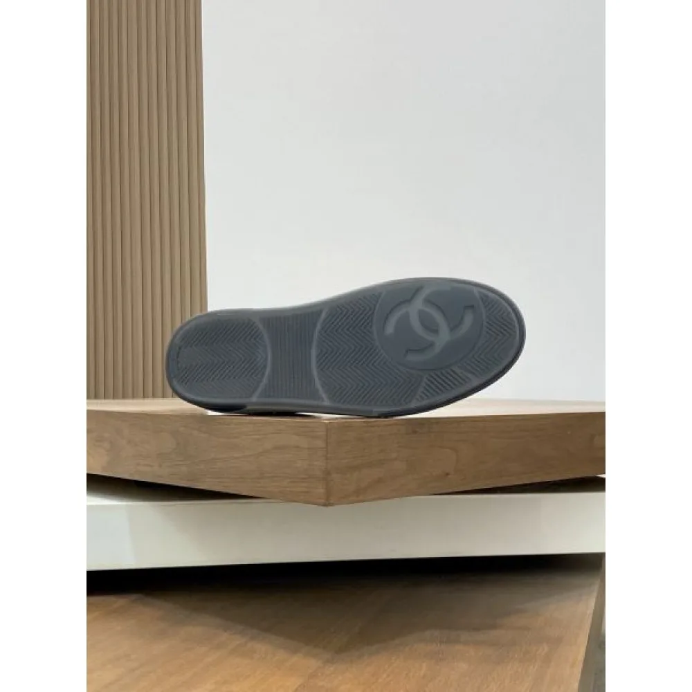 CHANEL シャネル 2025SS 人気セール100%新品 メンズ用 カジュアルシューズ 商品画像 9