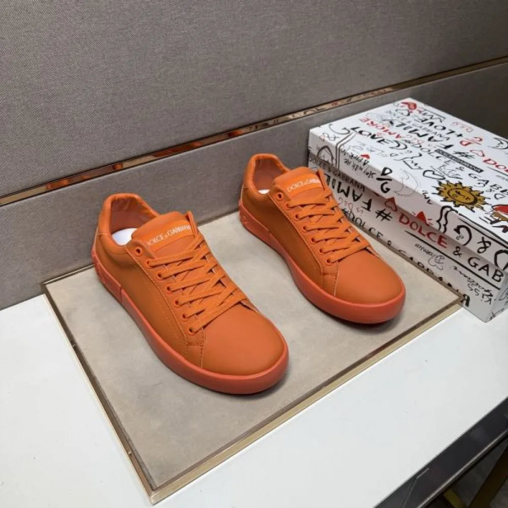 2025秋冬新作 DOLCE&GABBANA ドルチェ&ガッバーナ メンズ カジュアルシューズ 洗練された存在感 商品画像 1