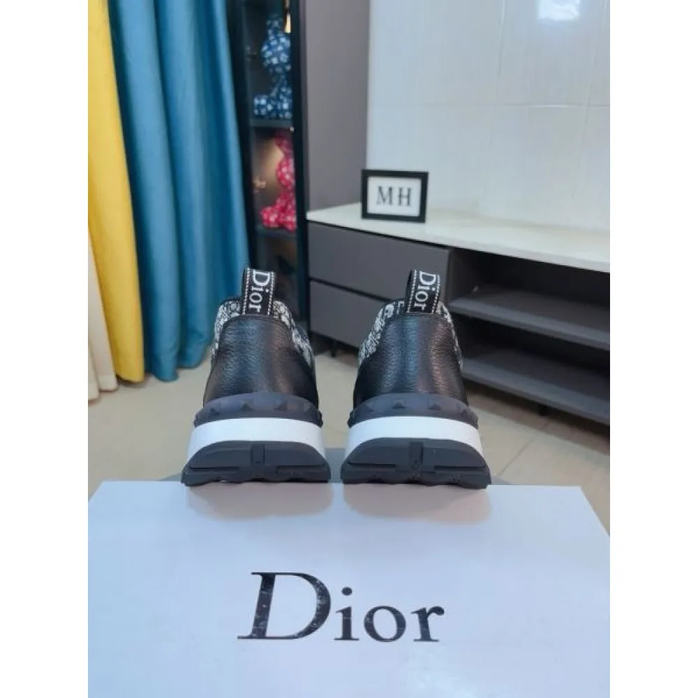 DIOR ディオール 2025SS 飽きのこないデザイン メンズ用 カジュアルシューズ 商品画像 9