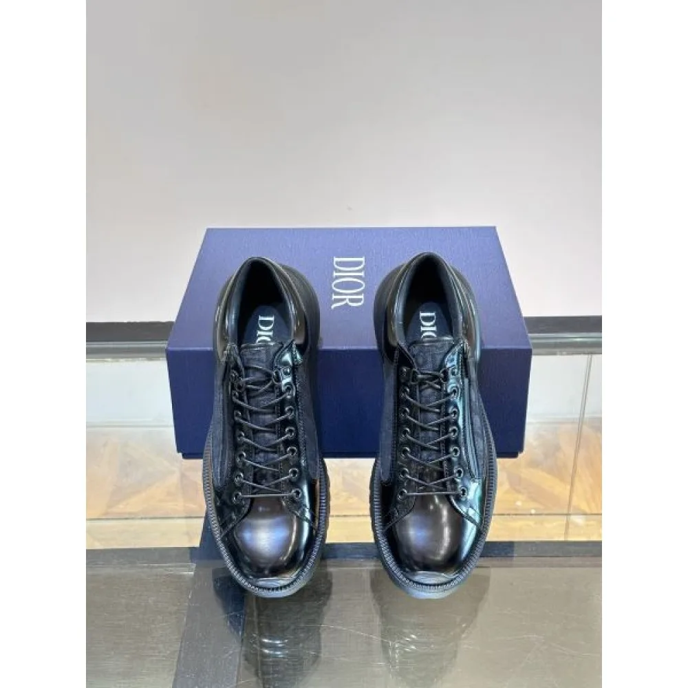 DIOR ディオール 2025SS 印象に残るデザイン メンズ用 カジュアルシューズ 商品画像 6