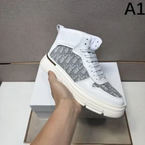 2025FW メンズ カジュアルシューズ DIOR ディオール 優しげで高級感あふれる人気色 商品画像 1