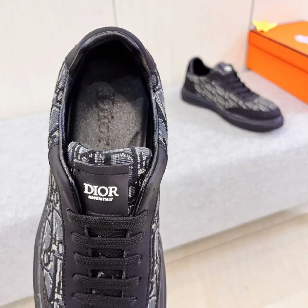 2025FW メンズ カジュアルシューズ DIOR ディオール 抜け感と着心地重視のデザイン 商品画像 7