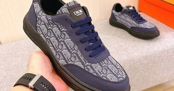 2025FW メンズ カジュアルシューズ DIOR ディオール 抜け感と着心地重視のデザイン 商品画像 11