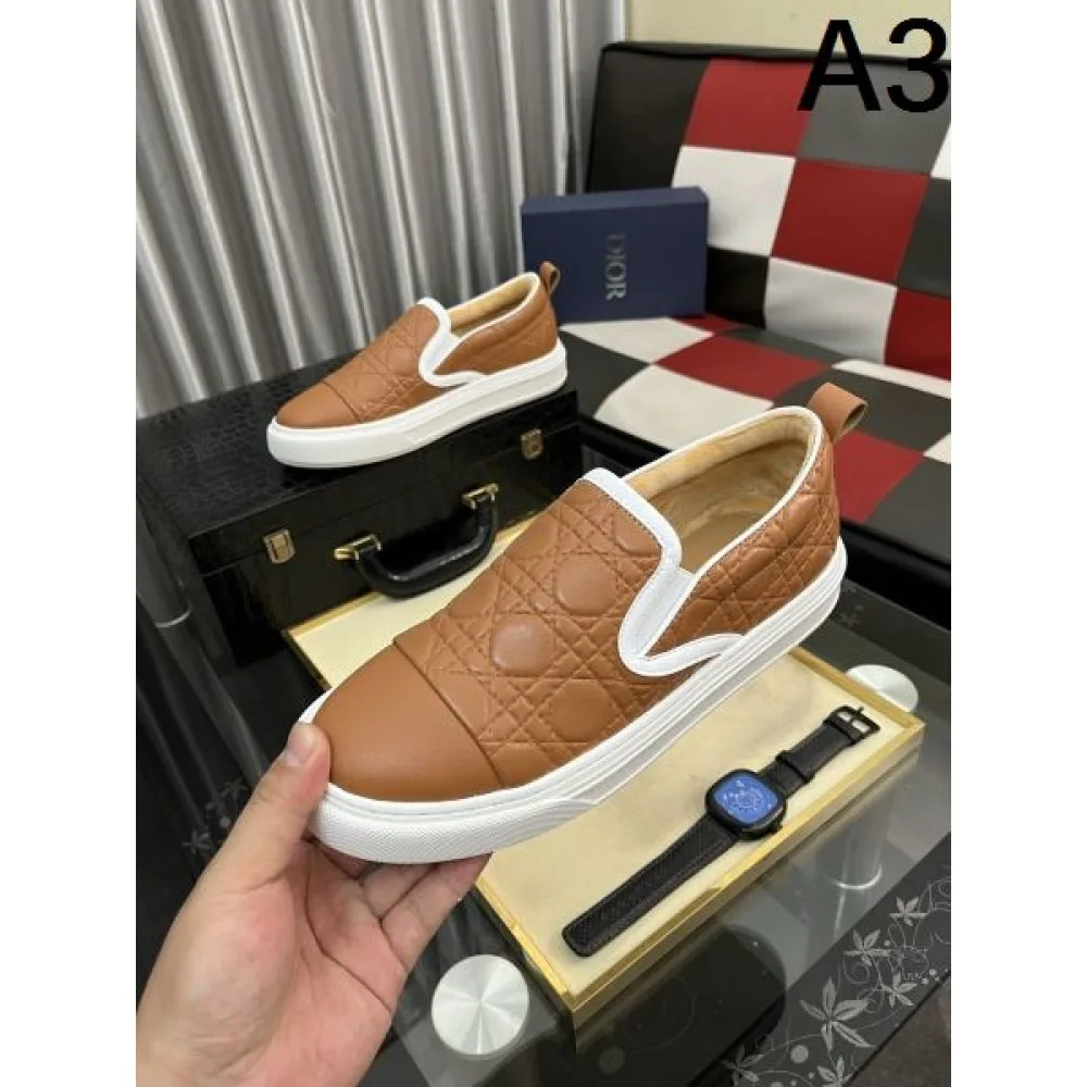2025FW メンズ カジュアルシューズ DIOR ディオール 今年らしい着こなしが叶うアイテム 商品画像 3