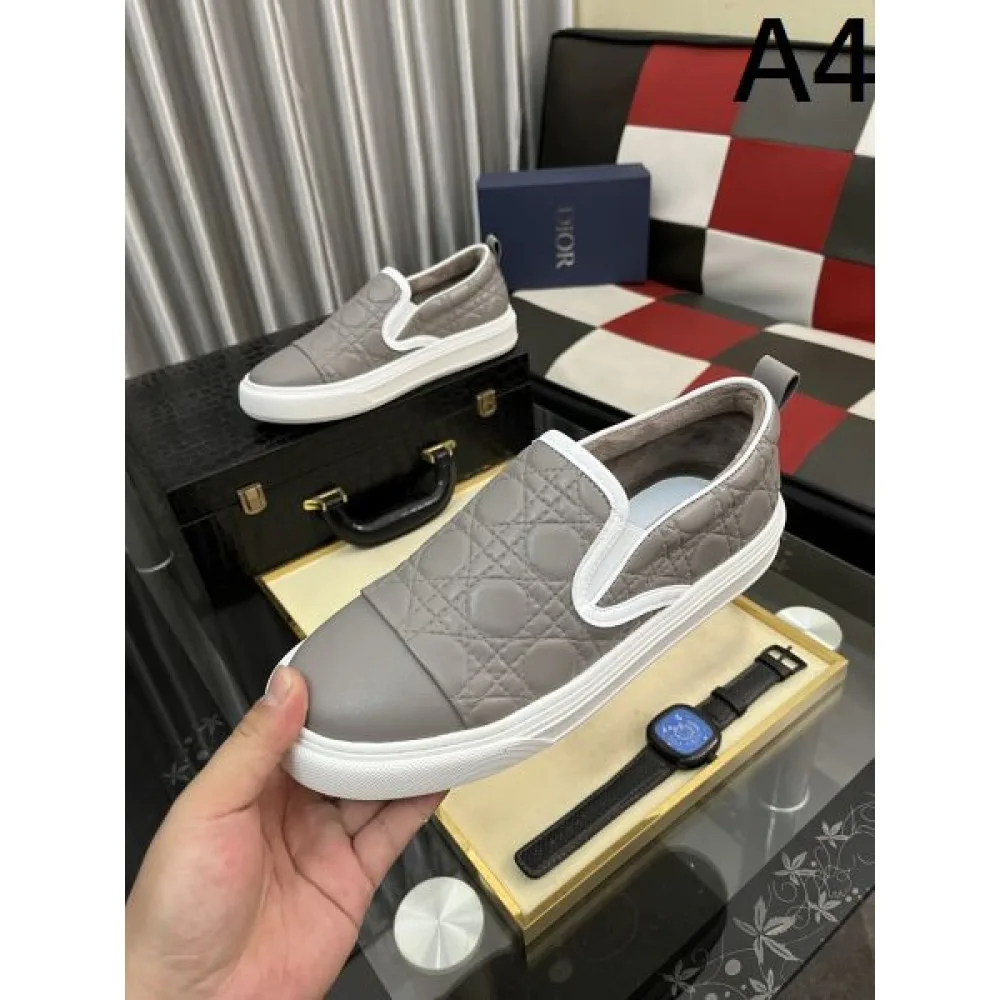 2025FW メンズ カジュアルシューズ DIOR ディオール 今年らしい着こなしが叶うアイテム 商品画像 4