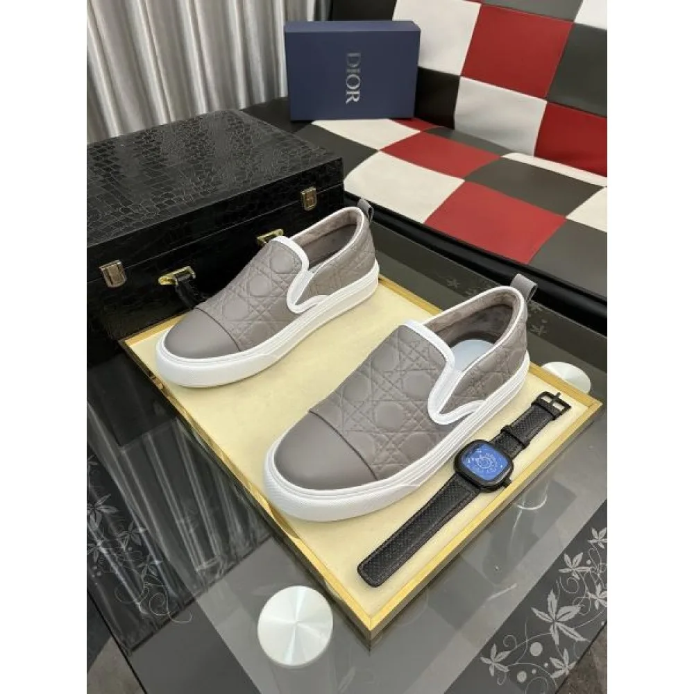 2025FW メンズ カジュアルシューズ DIOR ディオール 今年らしい着こなしが叶うアイテム 商品画像 5