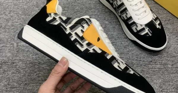 FENDI フェンデイ 2025SS トレンド感たっぷり メンズ用 カジュアルシューズ 商品画像 11
