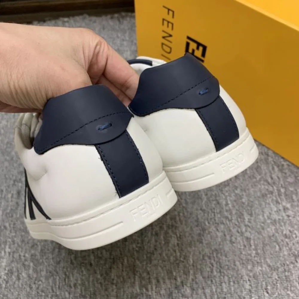 FENDI フェンデイ 2025SS 芸能人愛用ブランド メンズ用 カジュアルシューズ 商品画像 9