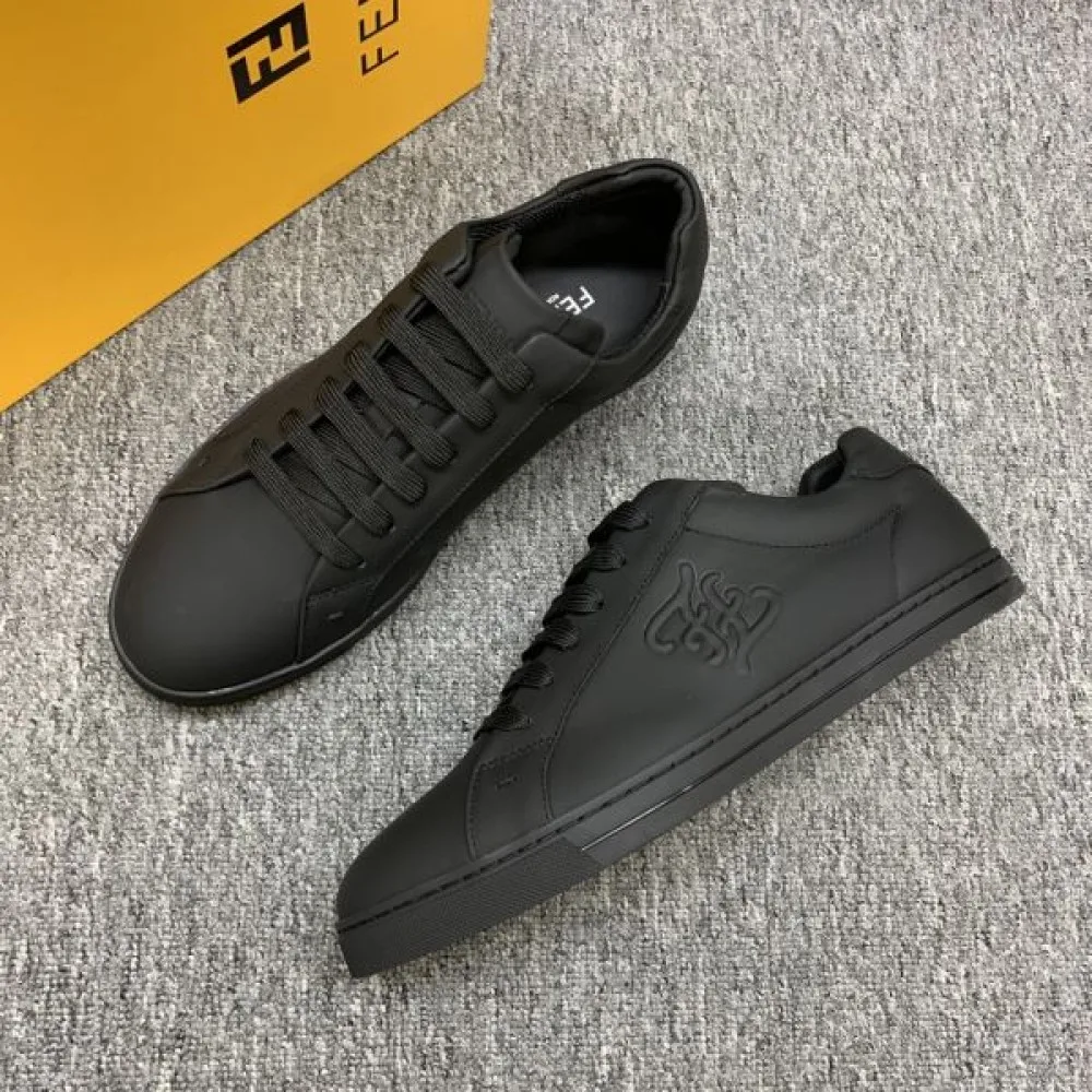 FENDI フェンデイ 2025SS 一流の憧れブランド メンズ用 カジュアルシューズ 商品画像 5