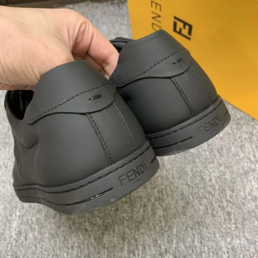 FENDI フェンデイ 2025SS 一流の憧れブランド メンズ用 カジュアルシューズ 商品画像 8