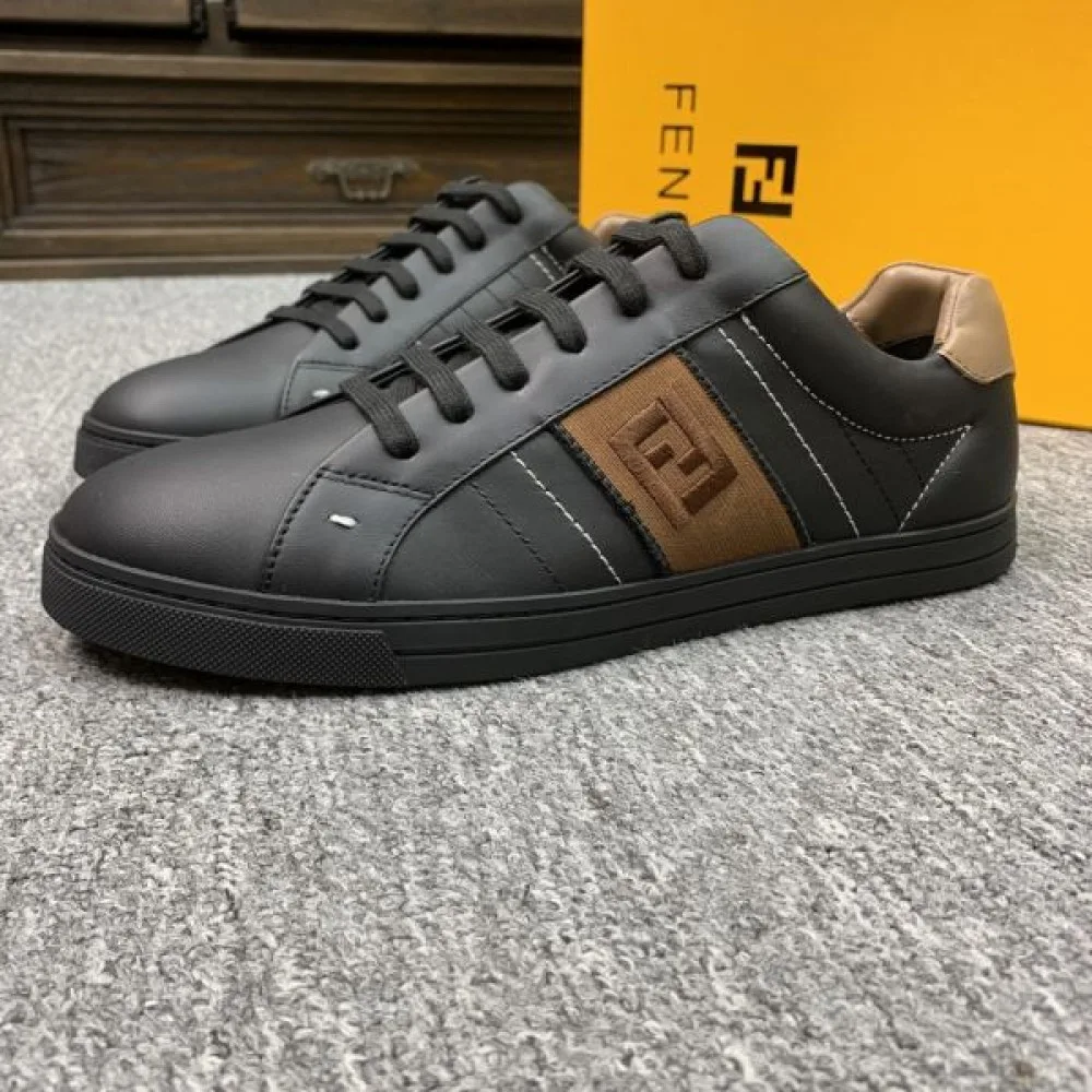 FENDI フェンデイ 2025SS 春夏最新作完売必至 メンズ用 カジュアルシューズ 商品画像 5