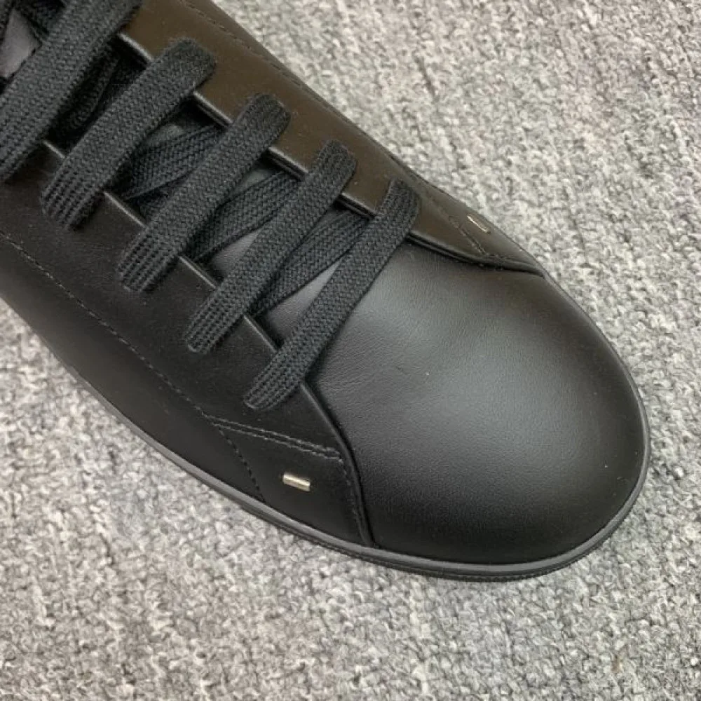 FENDI フェンデイ 2025SS すぐお届け春夏新作 メンズ用 カジュアルシューズ 商品画像 7