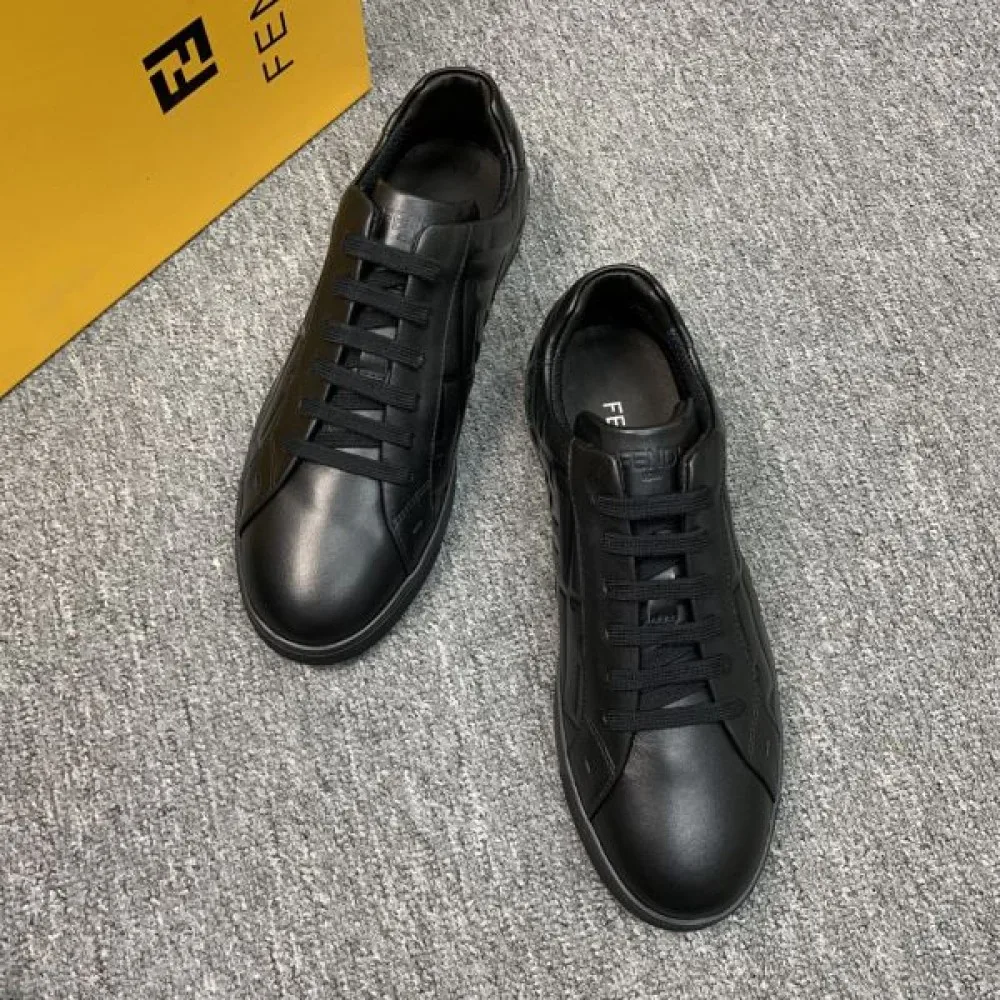 FENDI フェンデイ 2025SS 新作限定 早い者勝ち メンズ用 カジュアルシューズ 商品画像 3