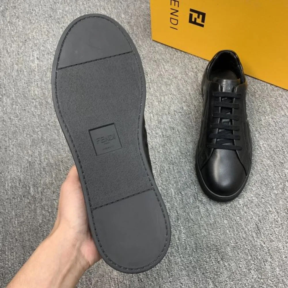 FENDI フェンデイ 2025SS 新作限定 早い者勝ち メンズ用 カジュアルシューズ 商品画像 9