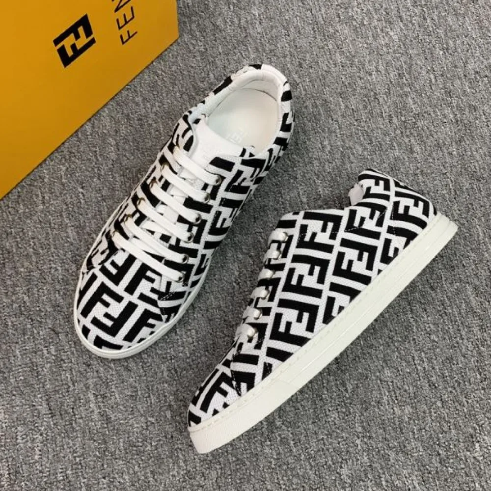 FENDI フェンデイ 2025SS 人気爆だんな売れ筋! メンズ用 カジュアルシューズ 商品画像 6