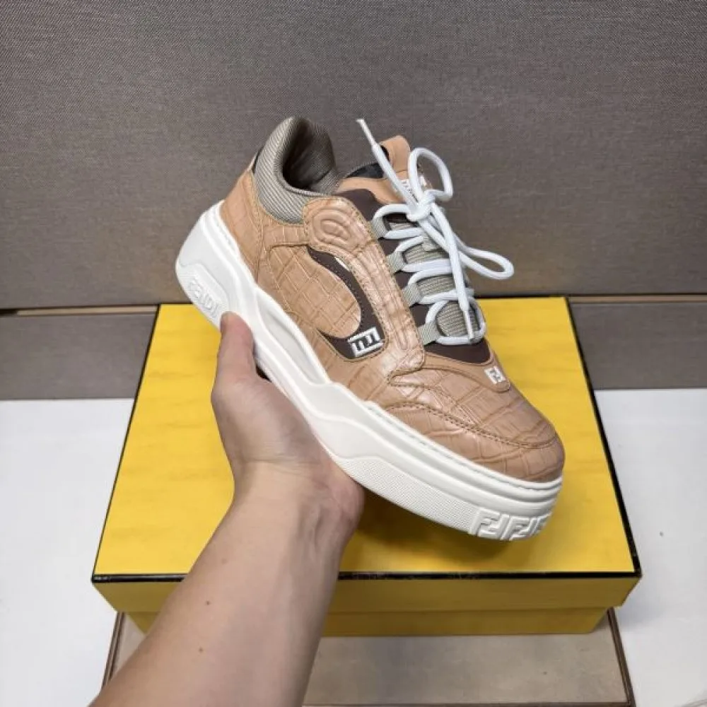 2025秋冬新作 FENDI フェンディ メンズ カジュアルシューズ 再入荷で注目度急上昇 商品画像 6