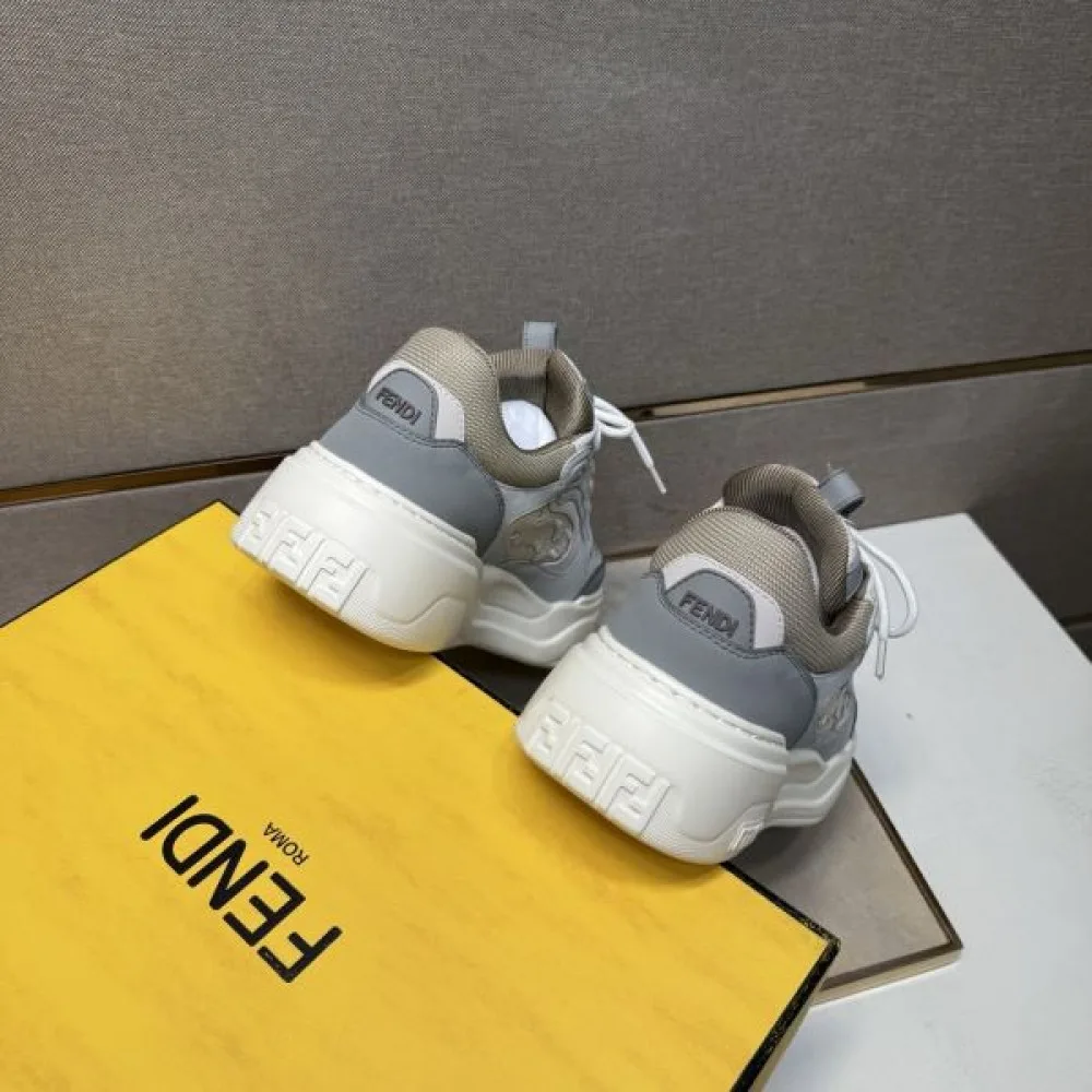 2025秋冬新作 FENDI フェンディ メンズ カジュアルシューズ 限定プリントが魅力 商品画像 9