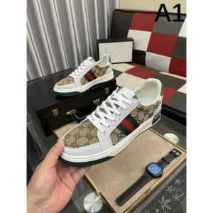 GUCCI グッチ 2025SS カジュアルめなコーデ メンズ用 カジュアルシューズ 商品画像 1