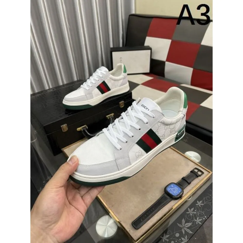 GUCCI グッチ 2025SS カジュアルめなコーデ メンズ用 カジュアルシューズ 商品画像 3