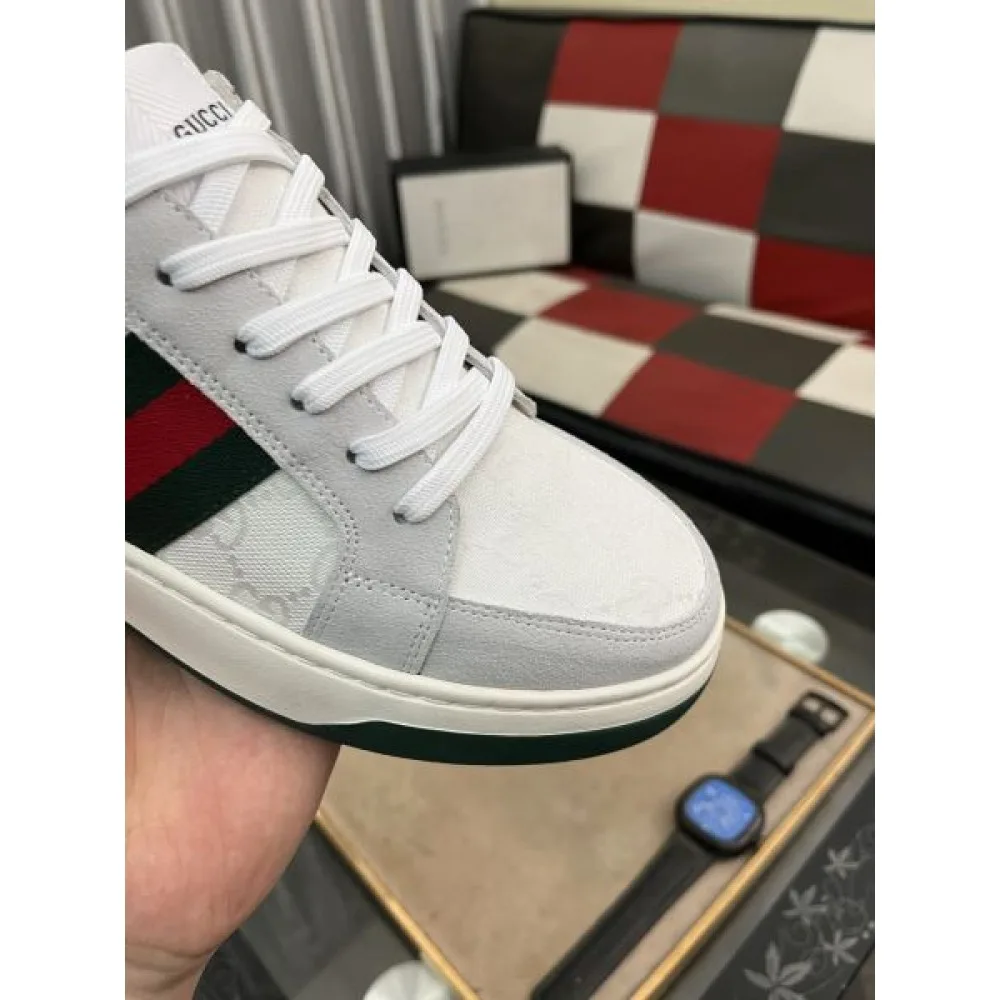 GUCCI グッチ 2025SS カジュアルめなコーデ メンズ用 カジュアルシューズ 商品画像 6