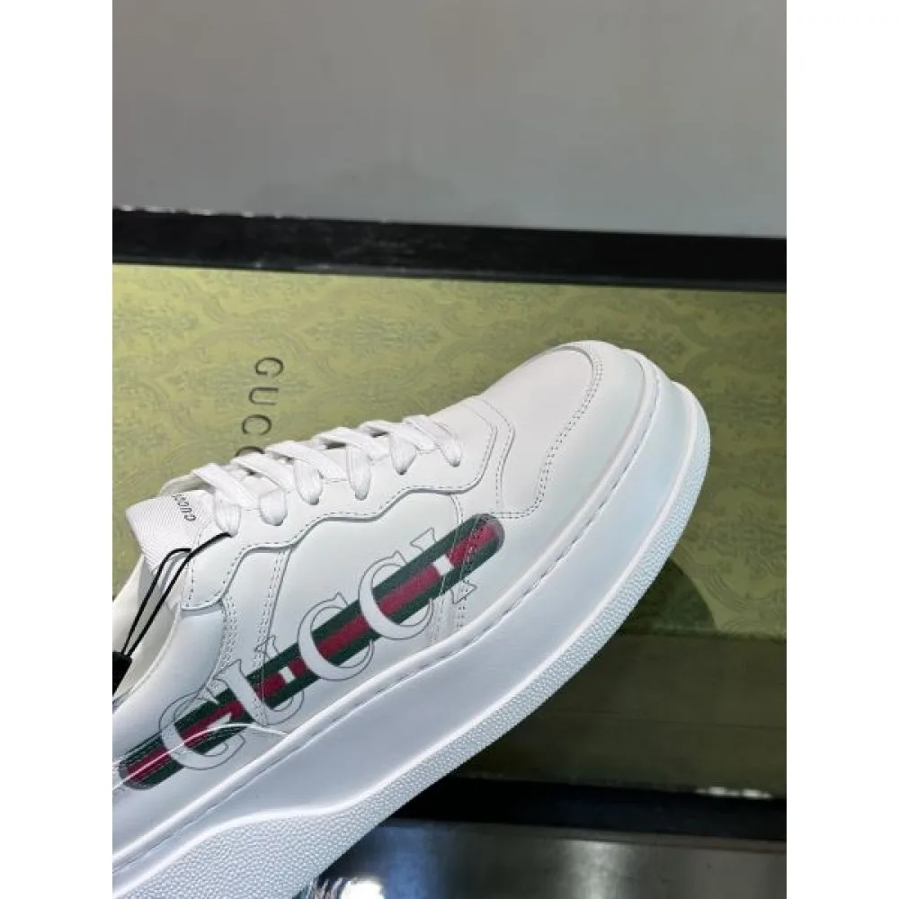 GUCCI グッチ 2025SS 流行の注目ブランド メンズ用 カジュアルシューズ 商品画像 7