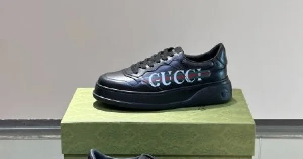 GUCCI グッチ 2025SS 流行の注目ブランド メンズ用 カジュアルシューズ 商品画像 11