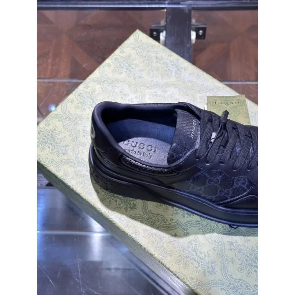 GUCCI グッチ 2025SS 圧倒的人気アイテム メンズ用 カジュアルシューズ 商品画像 8